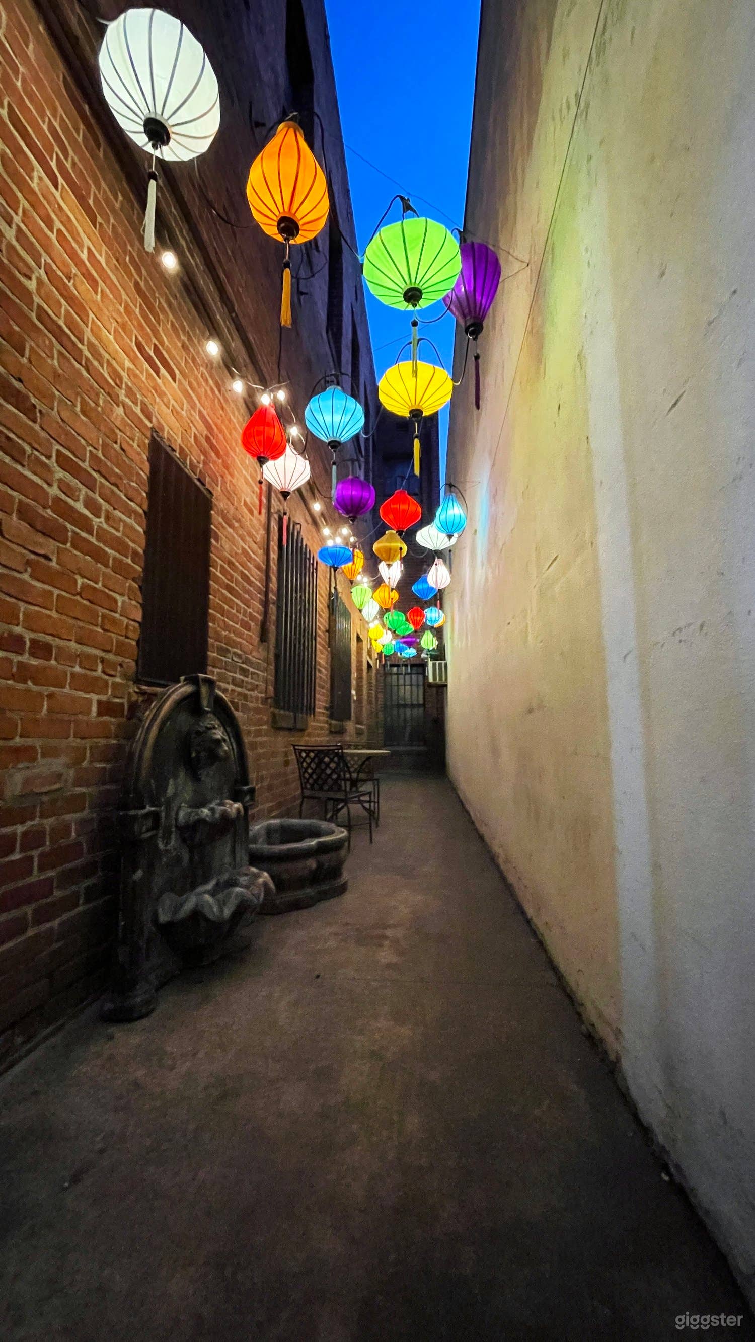 Alleyway - East Hollywood Studio Photo 1