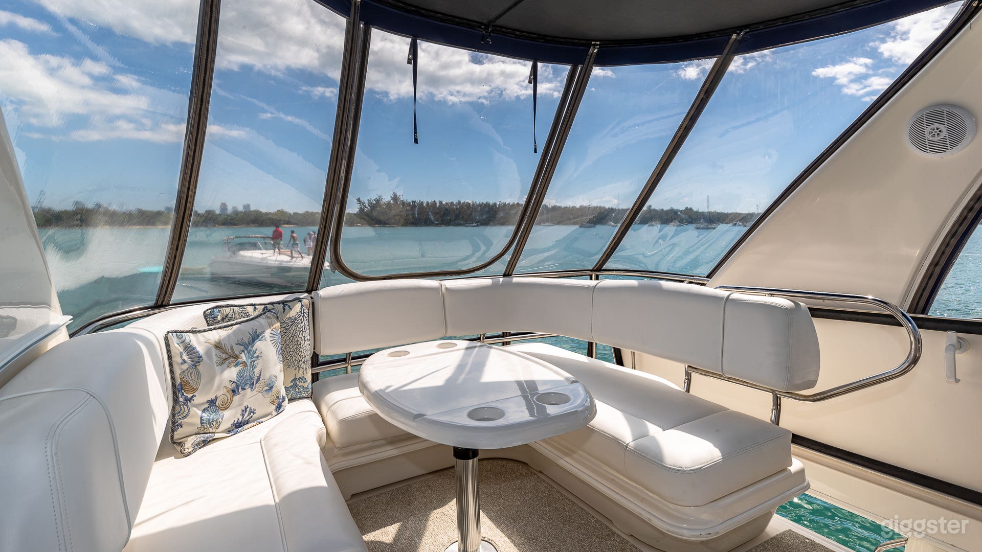 Phenomenal 50FT SEA RAY Fly Party Yacht Space Events -  Photo 1