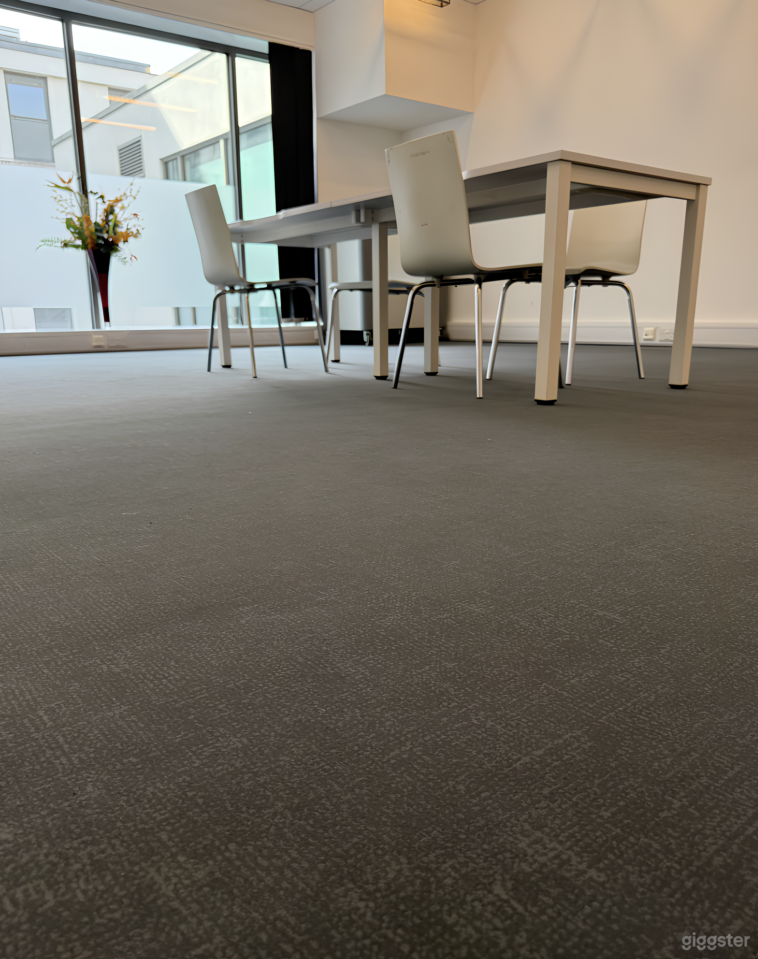 Lecture Room in Angels London Photo 4