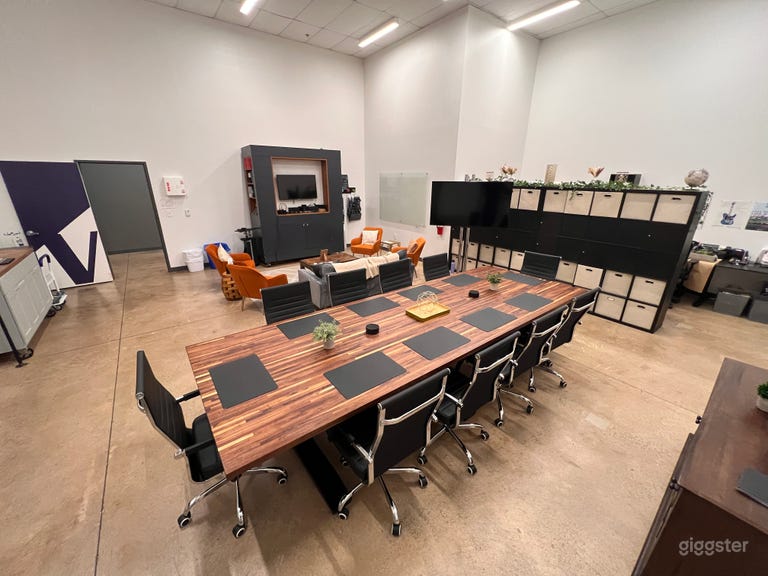  Salle de conférence Oak Haven chez Dwell Coworking West Gate 