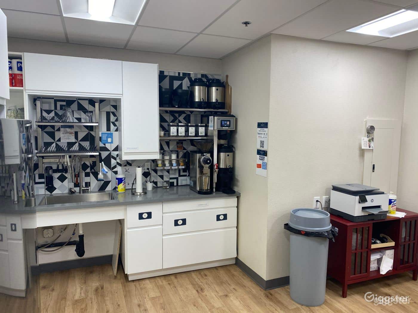 The Library Breakout Space Photo 4