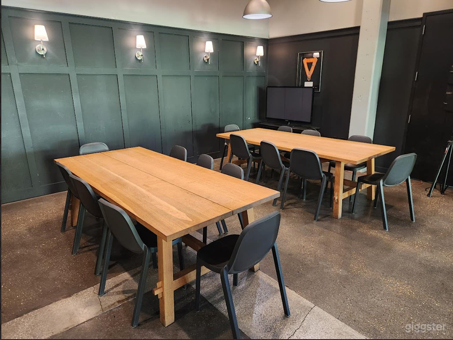 Private Tasting Room Photo 1