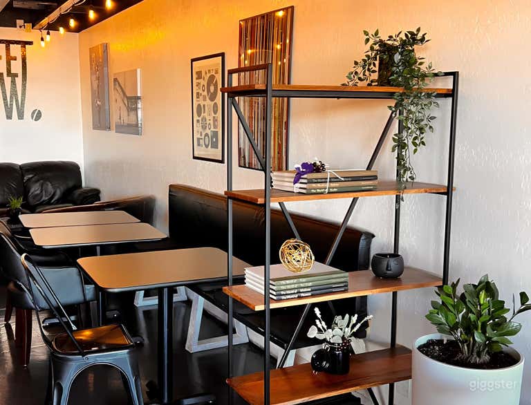  Cosy and Inviting Coffee Shop in Scottsdale 