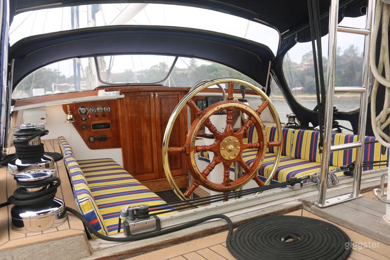  Sydney Harbour Yacth 