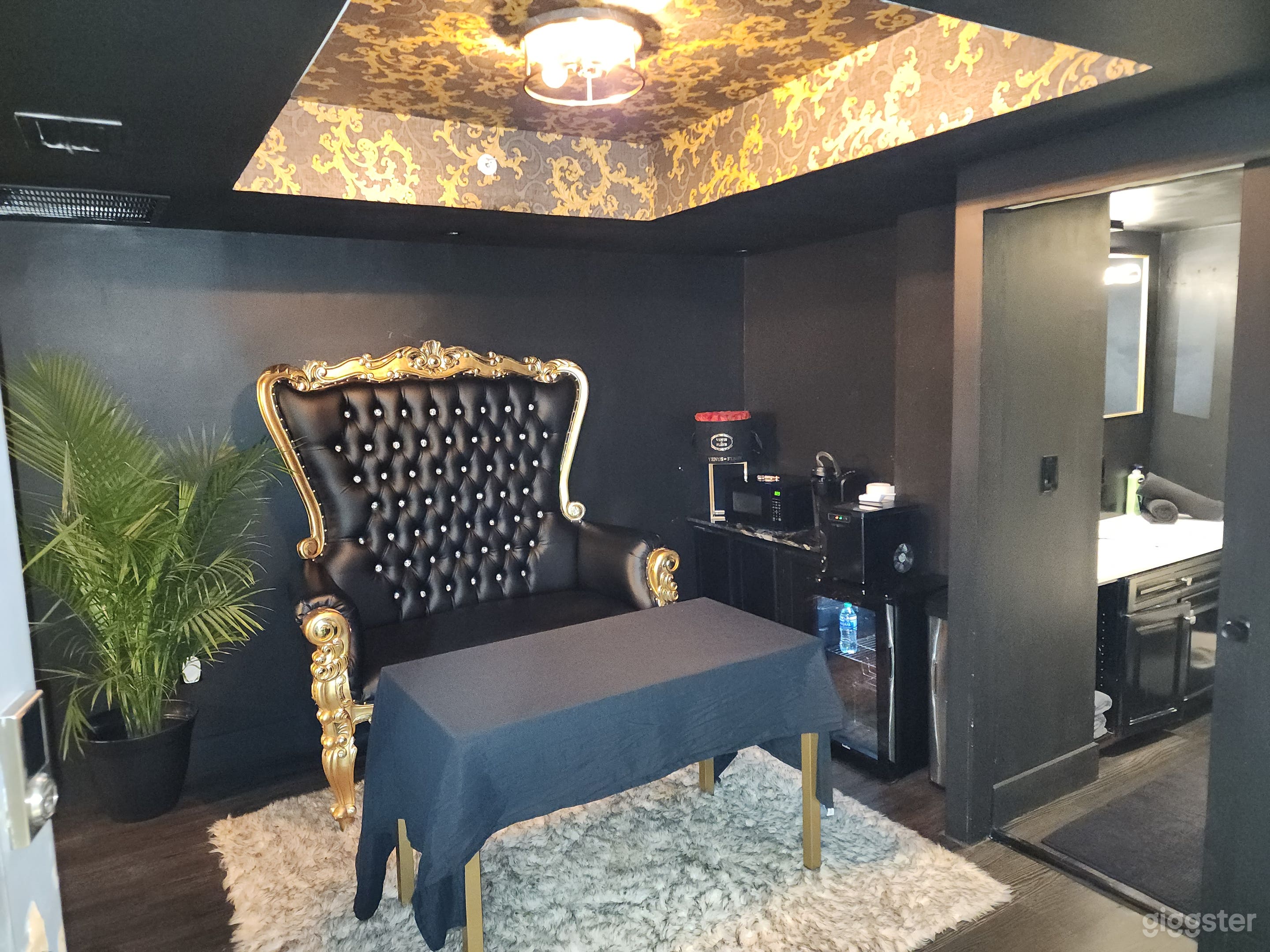 Luxury Penthouse with views Photo 3