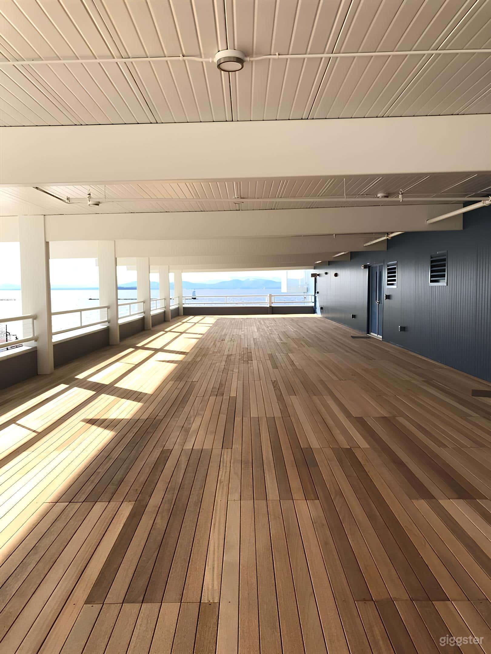 Covered Terrace with Breathtaking Views Photo 1