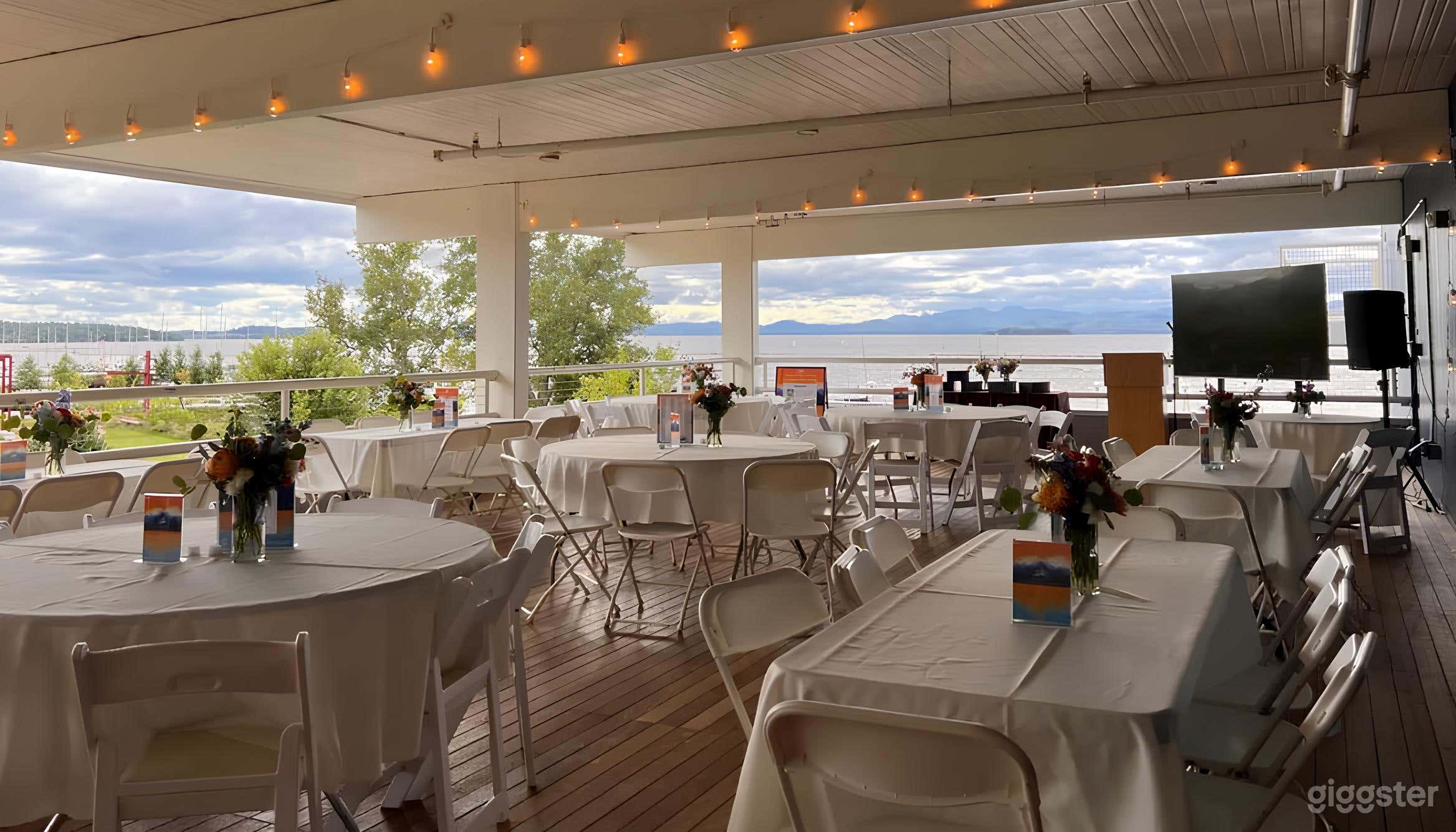 Covered Terrace with Breathtaking Views Photo 3