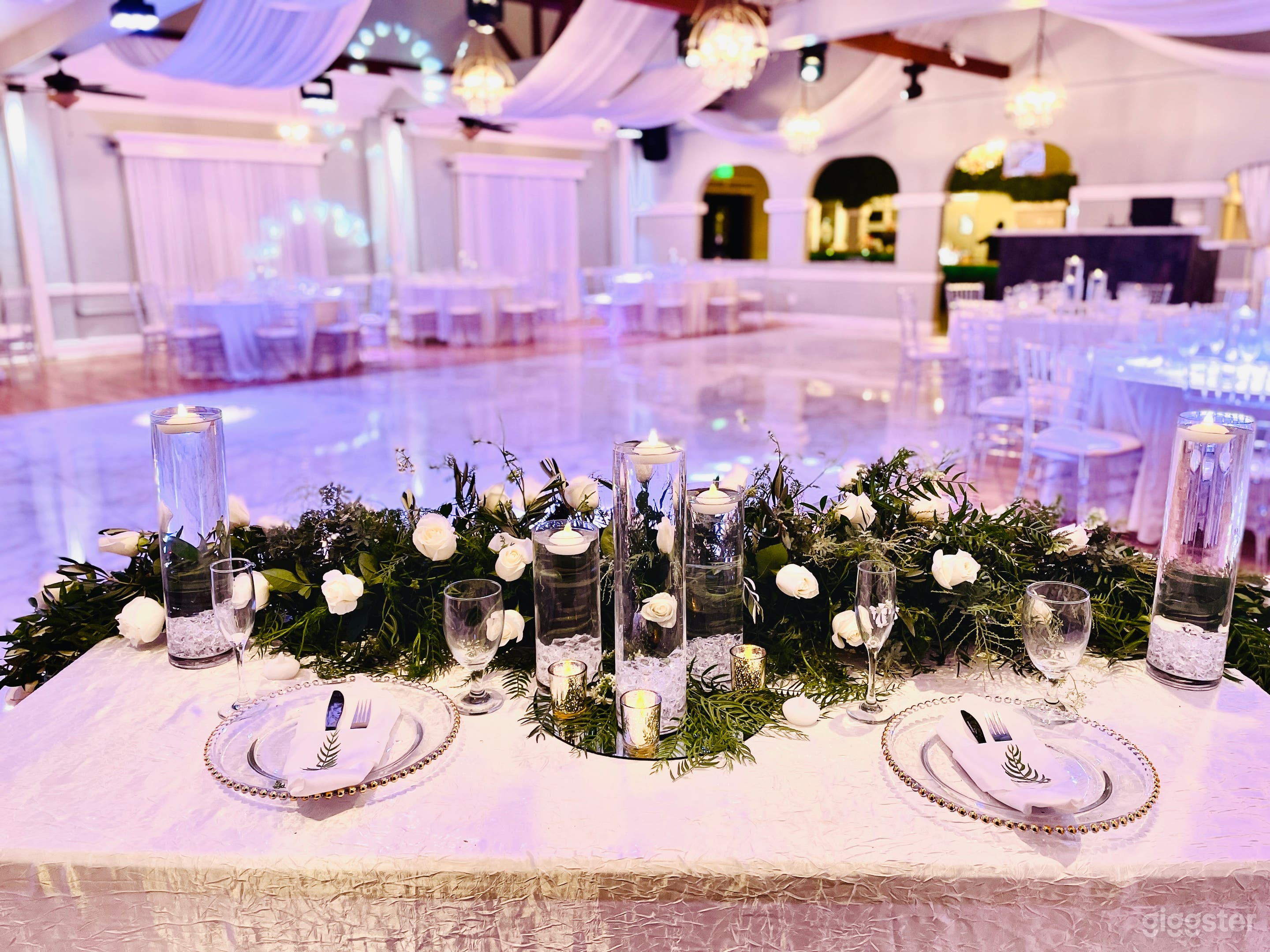 Our macabus floors raises the bar for the decoration any event.