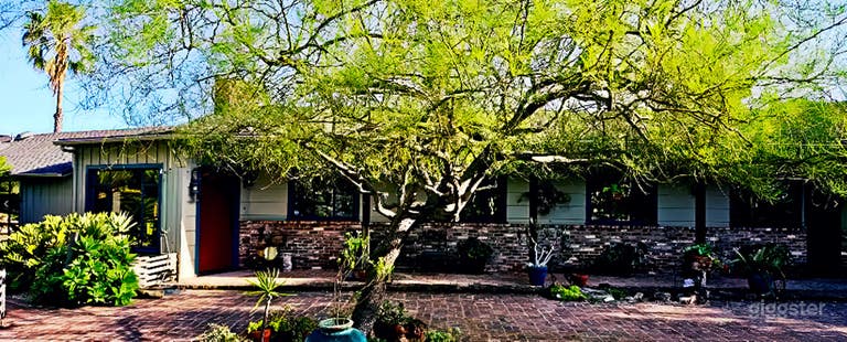  Front Patio and Entry 
