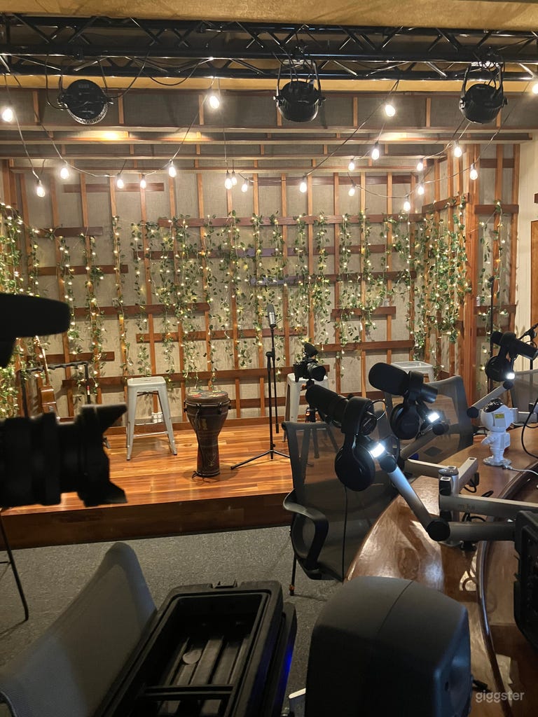  Stage set-up - Backyard Vibes 