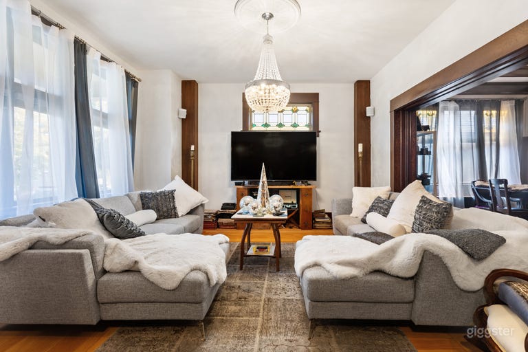  one of a kind - 1910 craftman style historical 