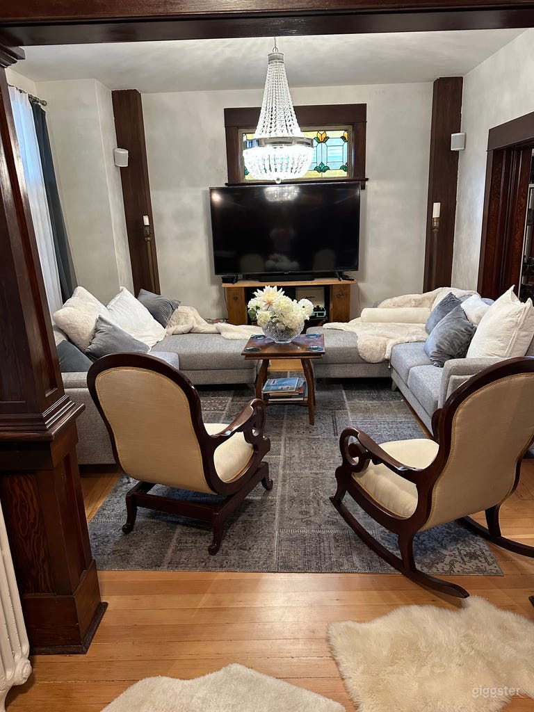  one of a kind - 1910 craftman style historical 