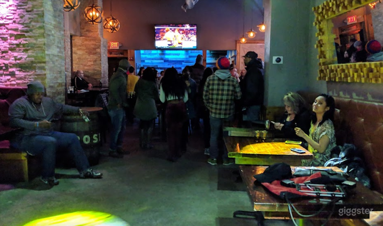  Vibrant Hangout Bar in a Modern Venue in Providence 