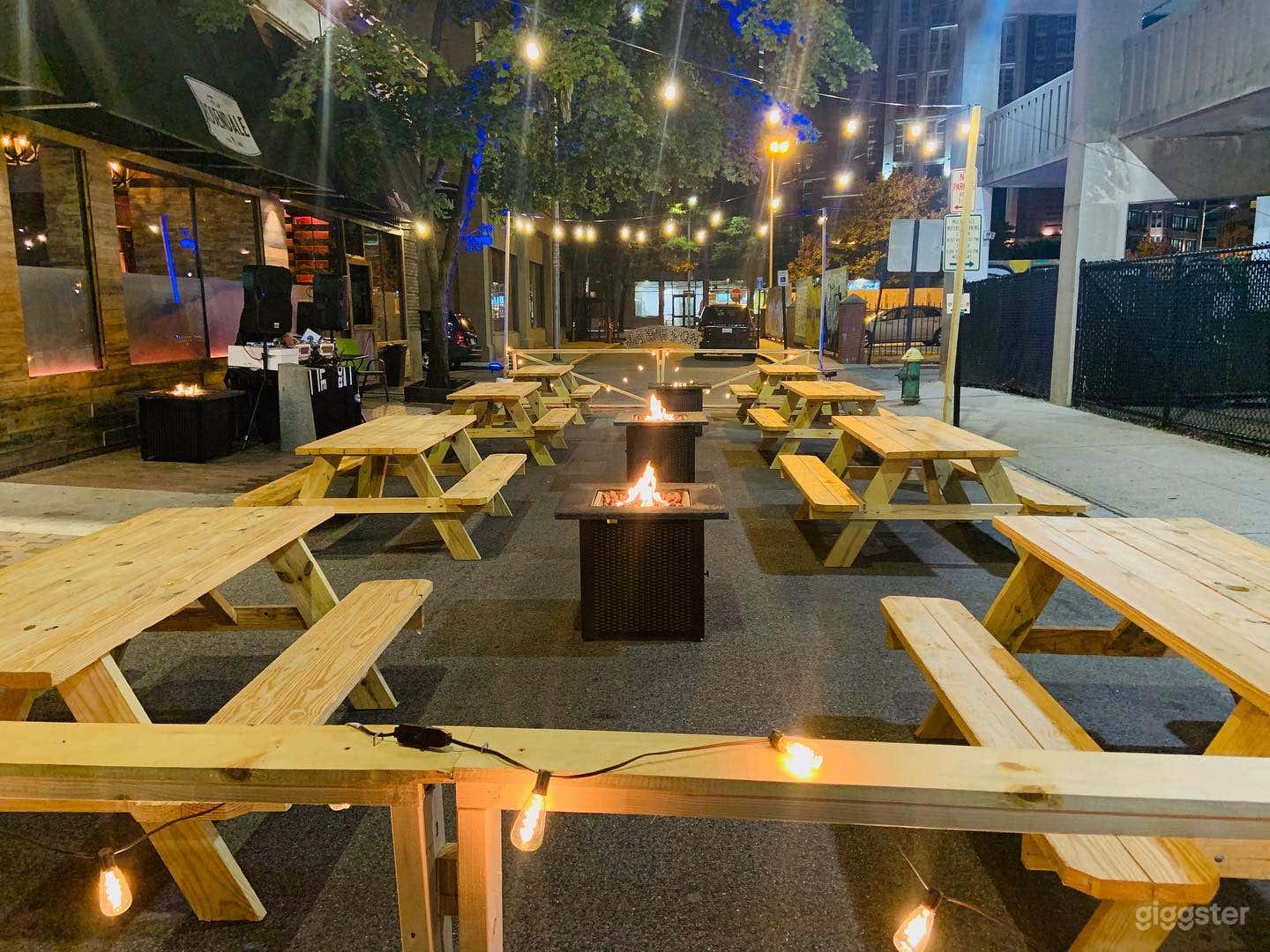 Vibrant Hangout Bar in a Modern Venue in Providence Photo 1