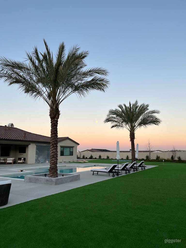  Brand New Luxury Home in San Diego 