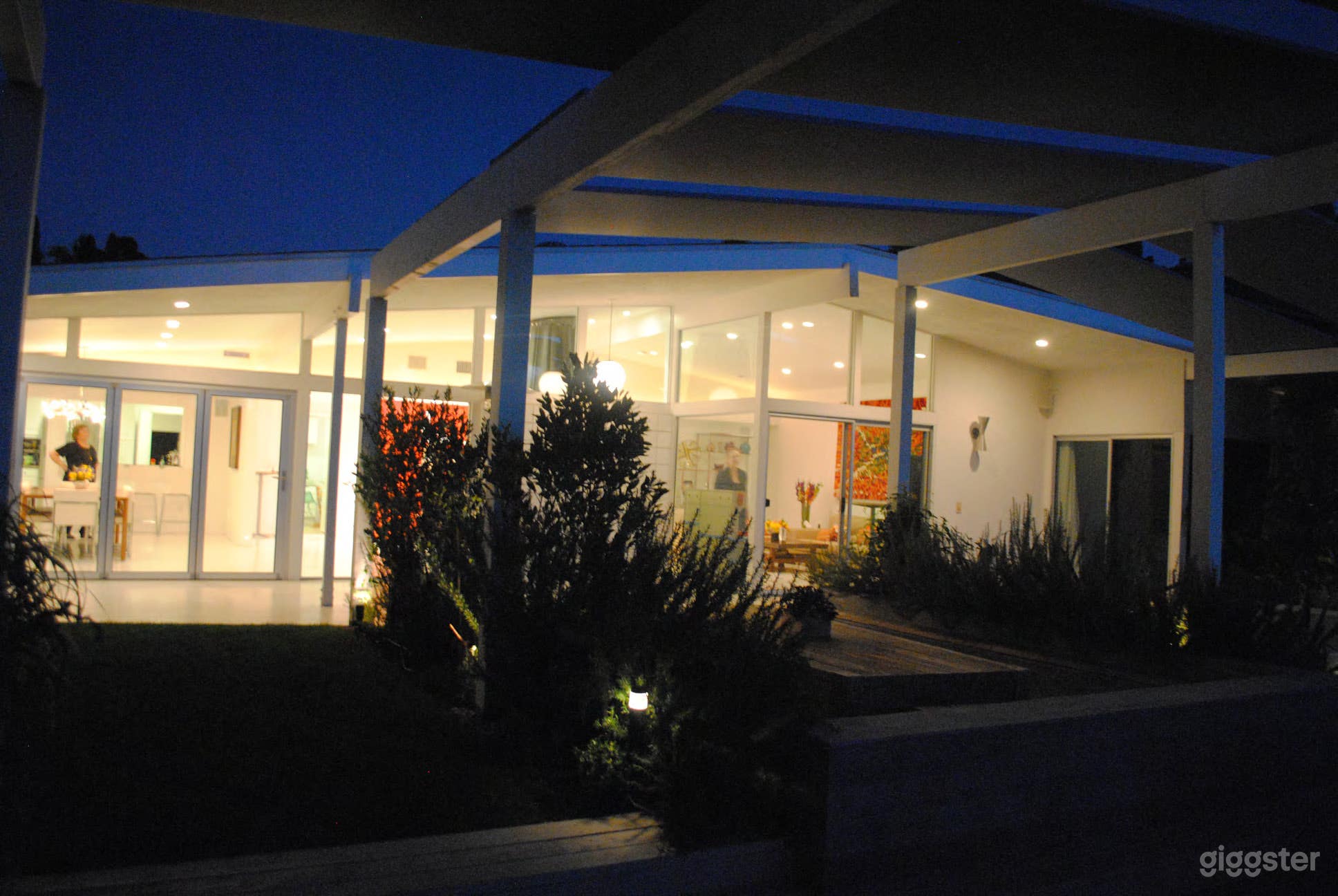 Mid Century Modern with City Views in Studio City Photo 1