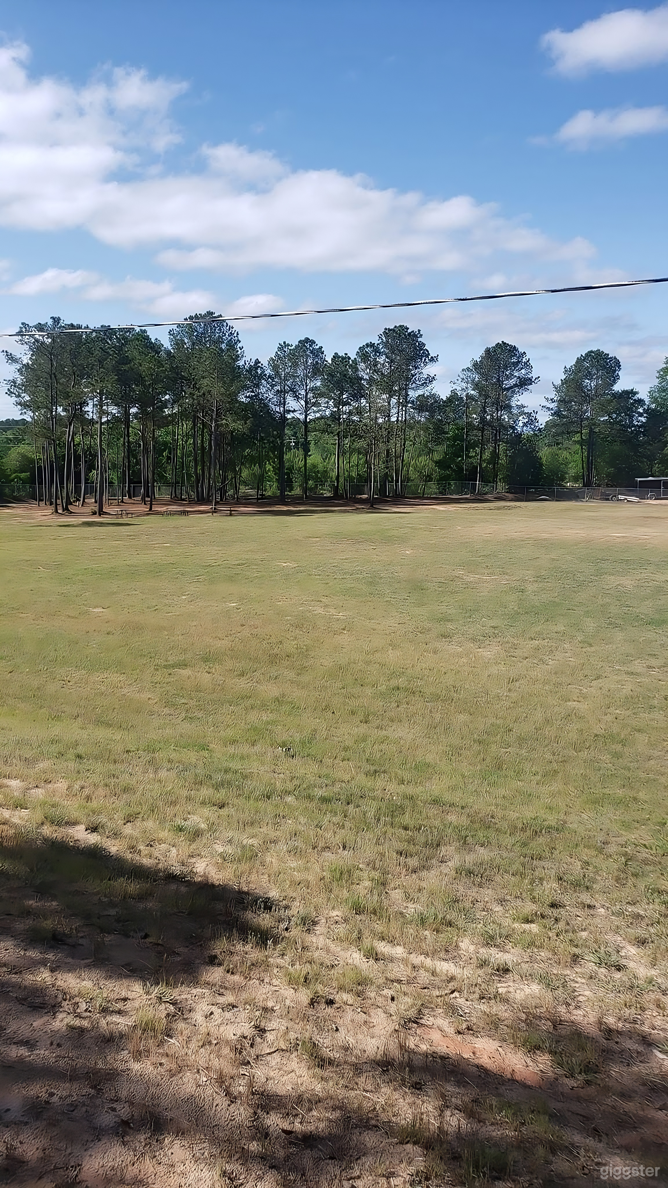 6-Acre Multi-Use Outdoor Location for Events &amp; Shoots Photo 2