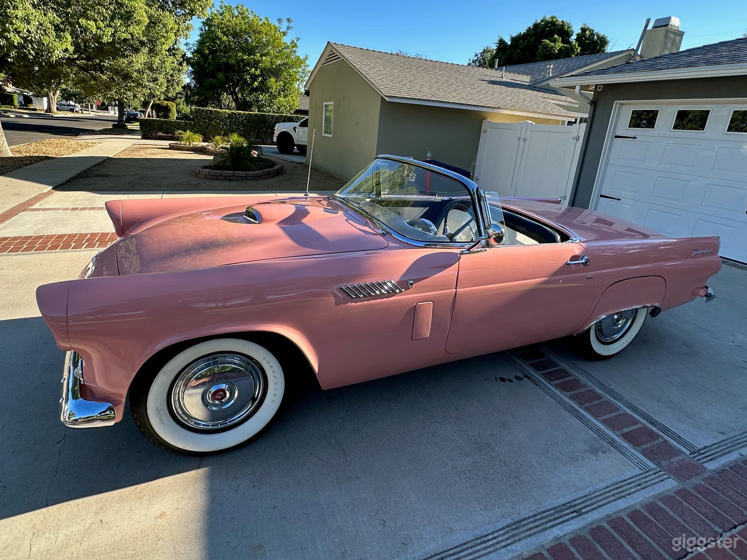 #76,062 Classic 1956 Ford Thunderbird Photo 1