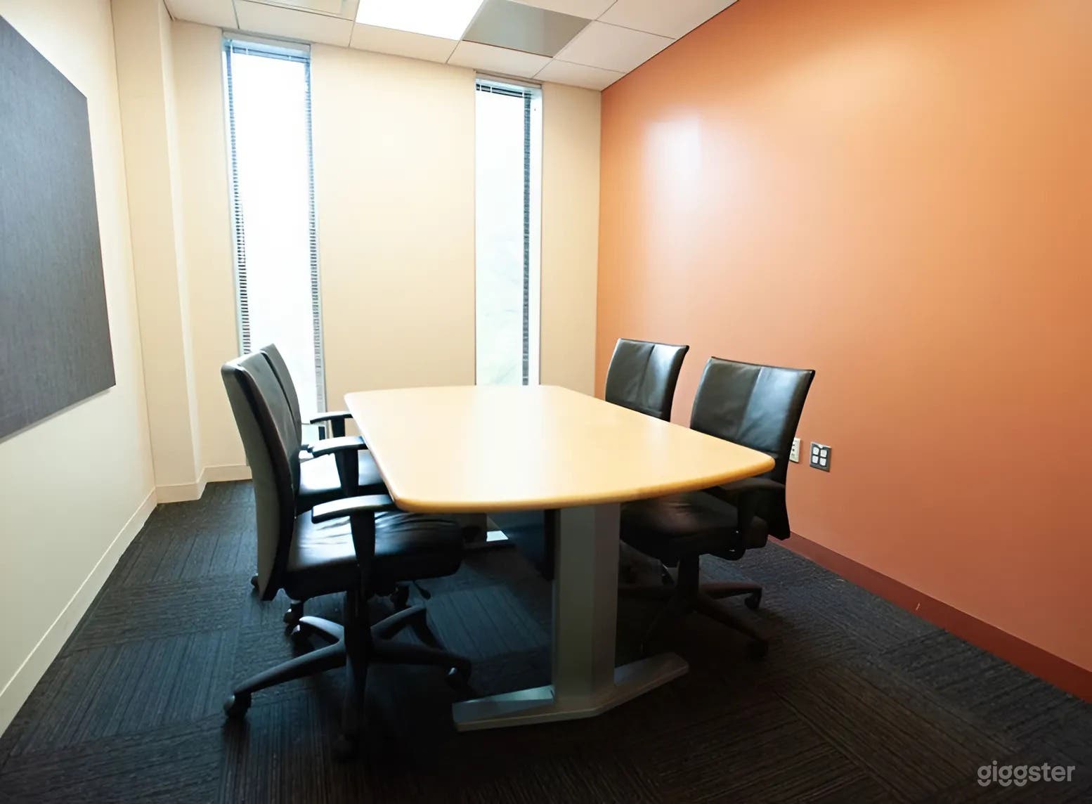 Standard Mediation Room - (Seats 4-6) Photo 3