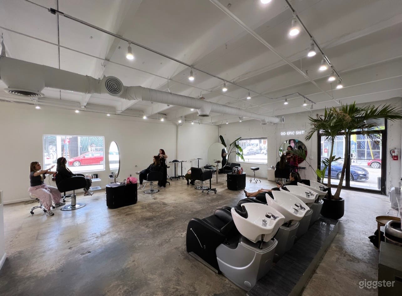 Picturesque Wynwood Salon Photo 3