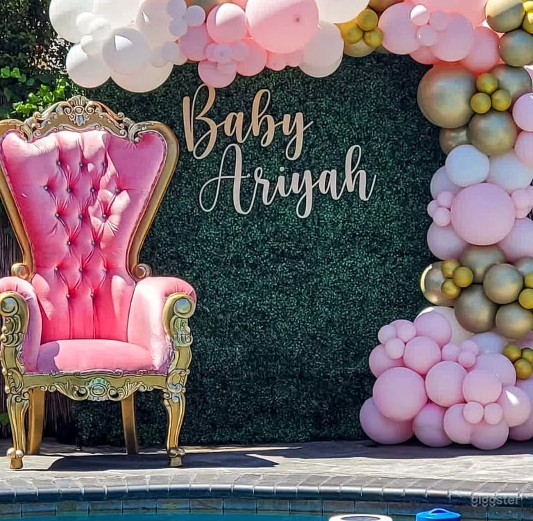  Vibrant Poolside w Cabana Lounge & Private Backyard Oasis 