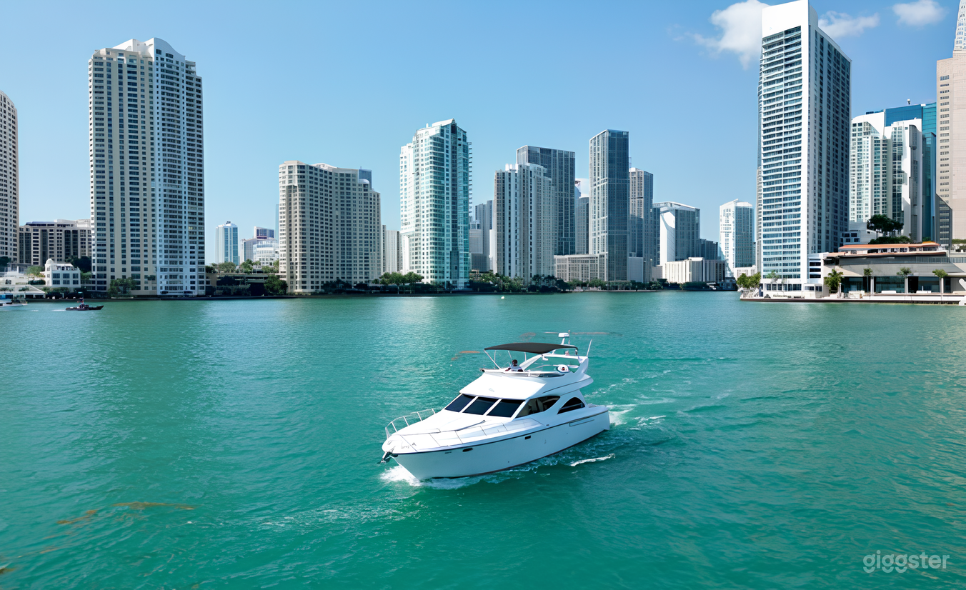 Maximum 50” Yacht Photo 2