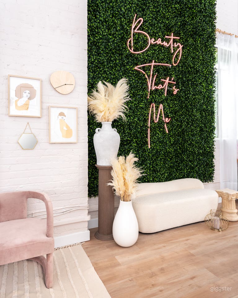  Gorgeous Studio in the Heart of Georgetown 