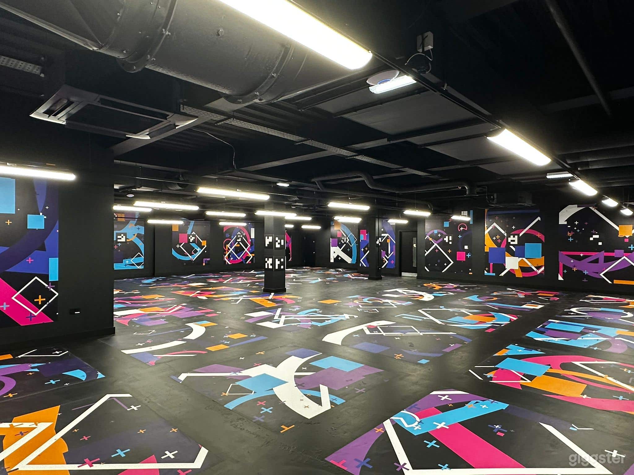 VR Venue Hire in the Heart of Camden Photo 1