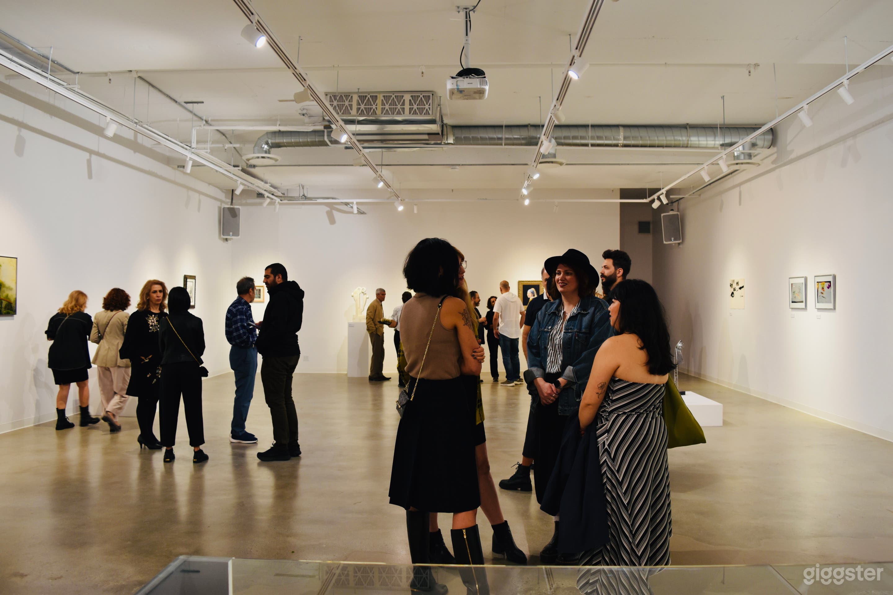 Flexible event space from intimate gatherings to grand celebrations Photo 1