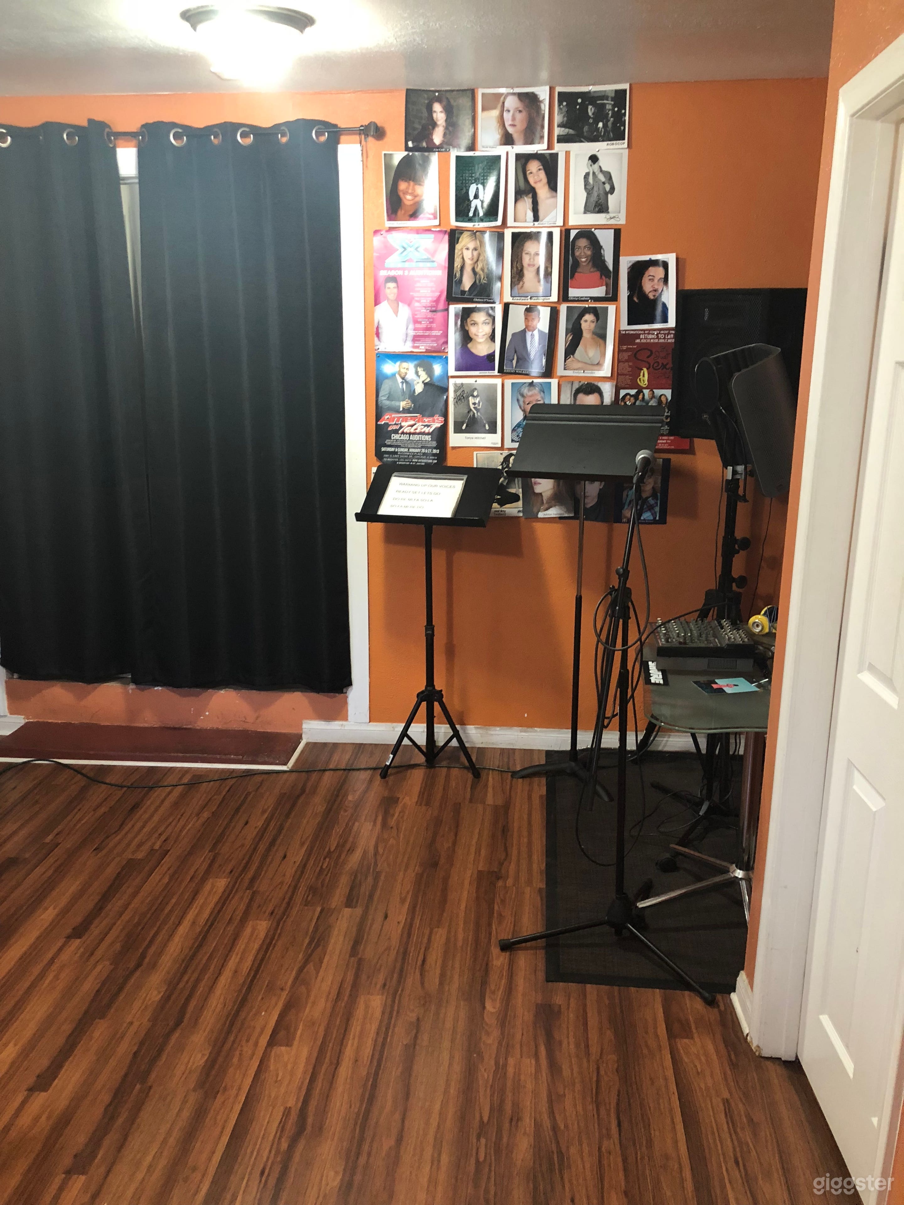 Creative Office Space  Photo 4