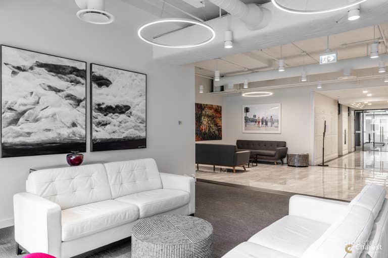  Bright And Modern Corporate Offices 