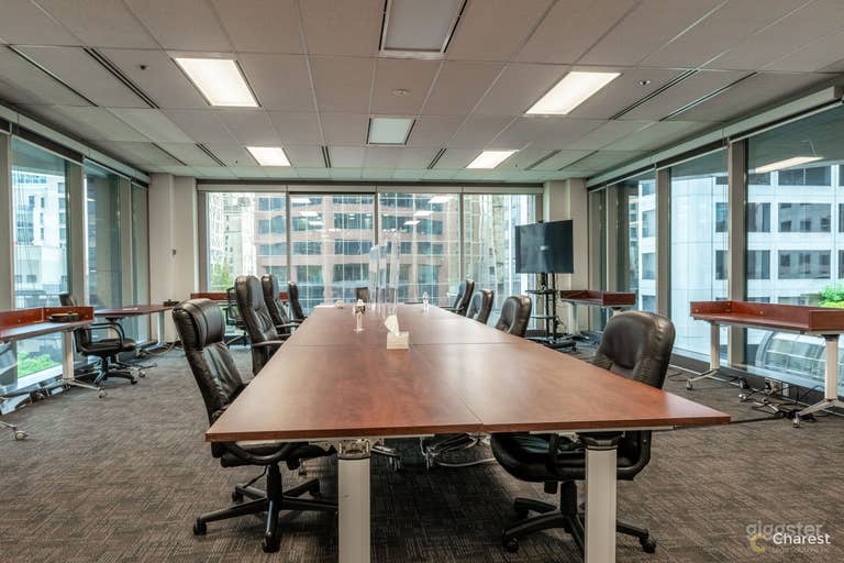  Bright And Modern Corporate Offices 