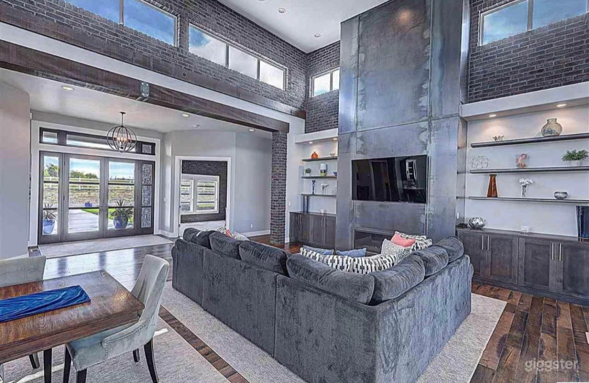 The Modern Oasis Photo 4