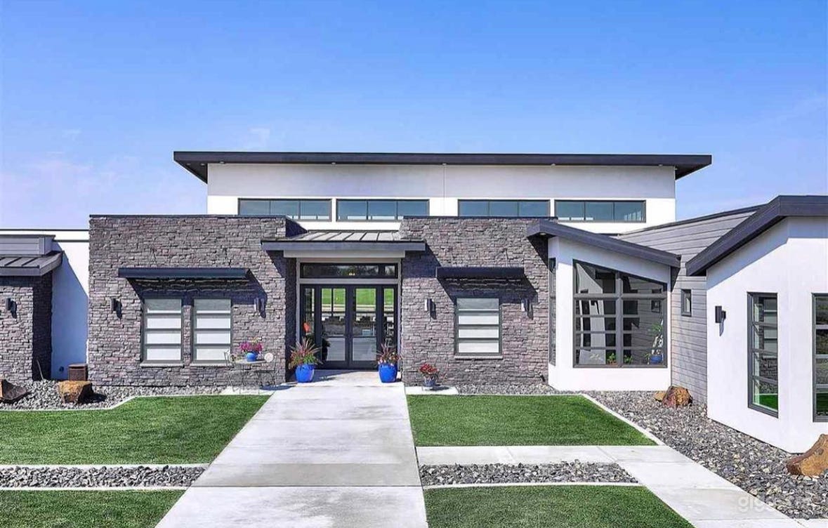 The Modern Oasis Photo 2