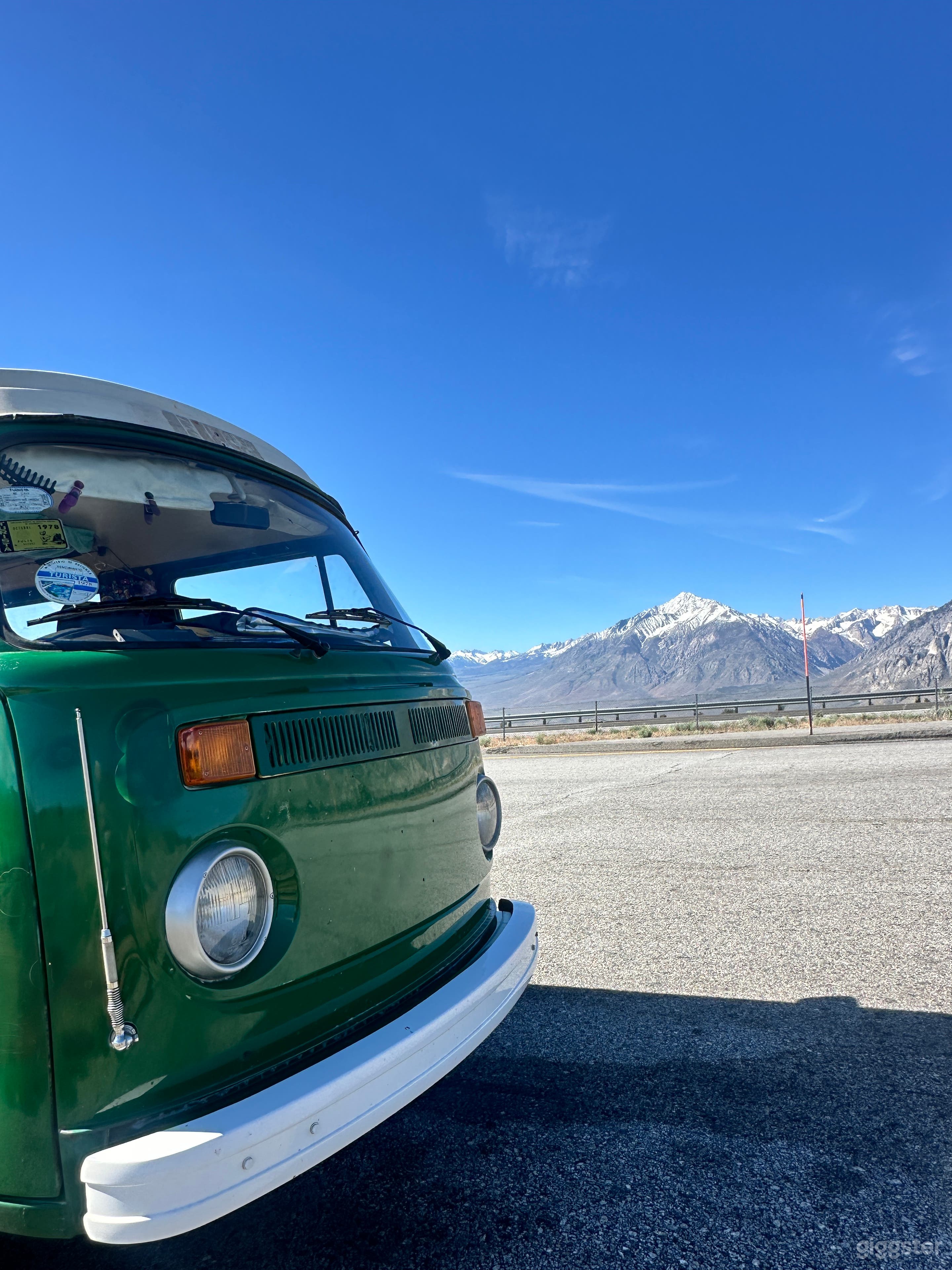 Meet Buster: A Lean Green Time Machine (1973 VW Westfalia) Photo 4