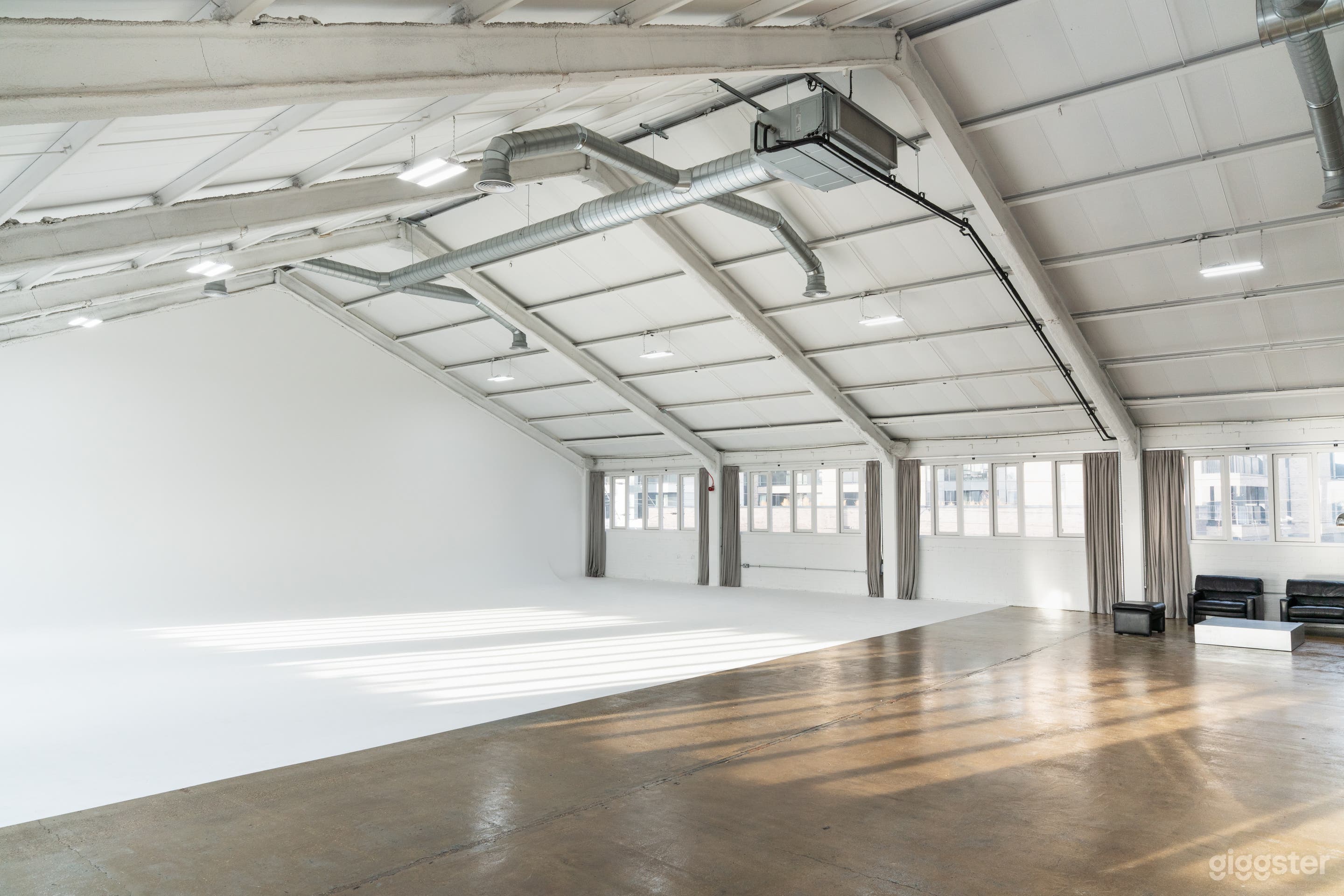 Photography Studio 03 Photo 2