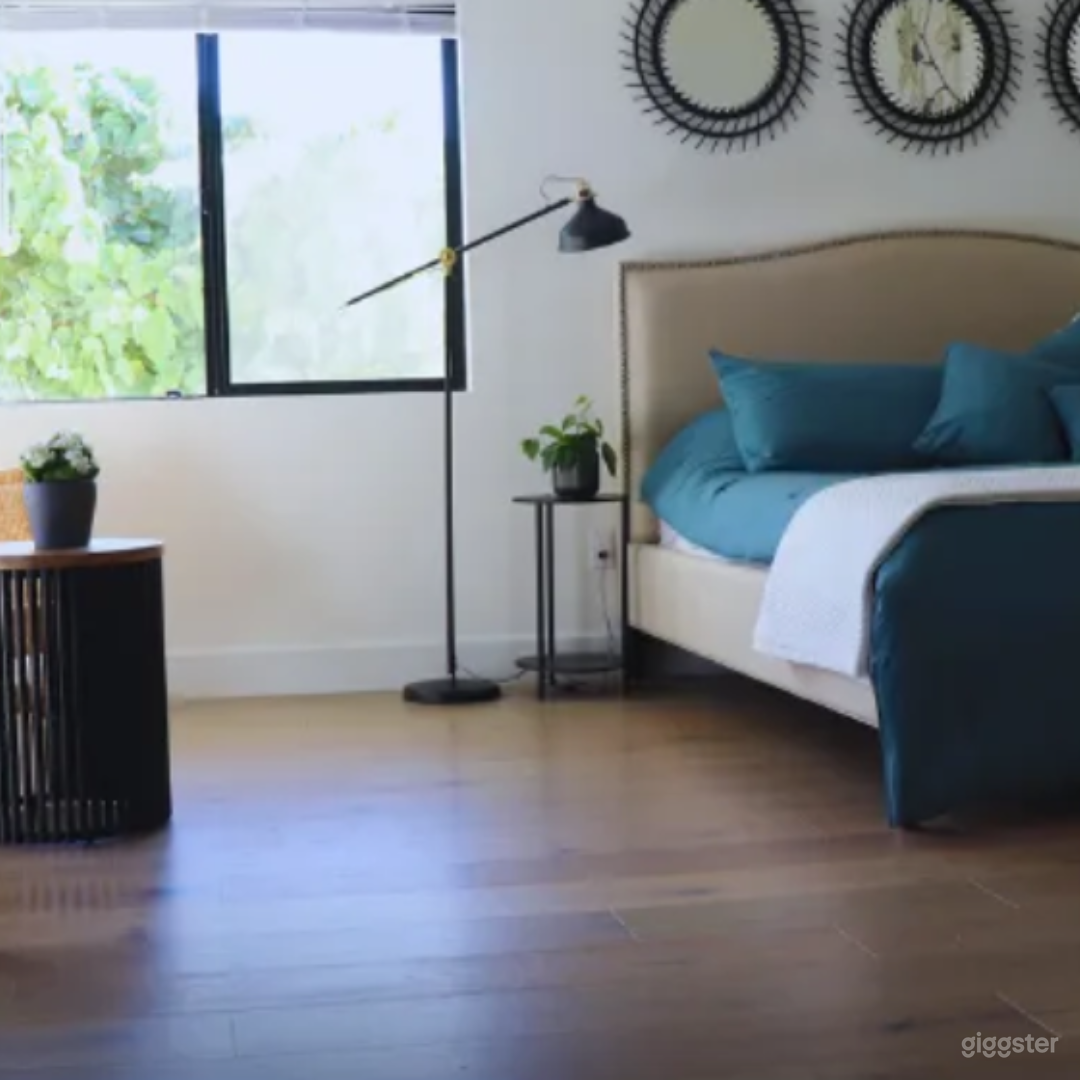 Malibu estate: mountain-ocean view, easy access  Photo 2