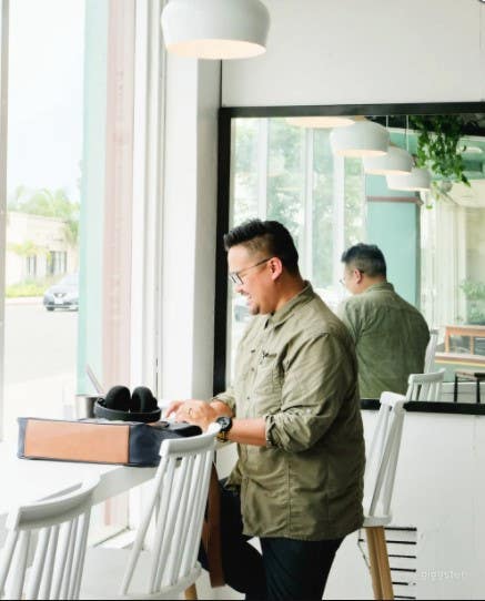  Midtown Sleek Open Concept Venue 