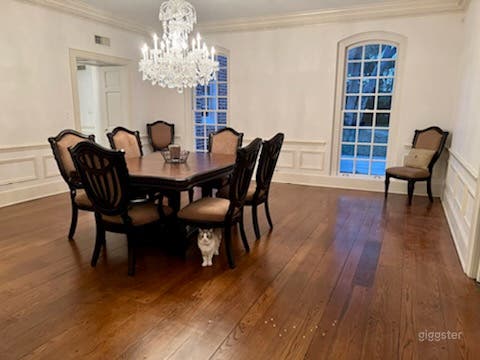  Coastal Southern Estate with Nascar races close by 