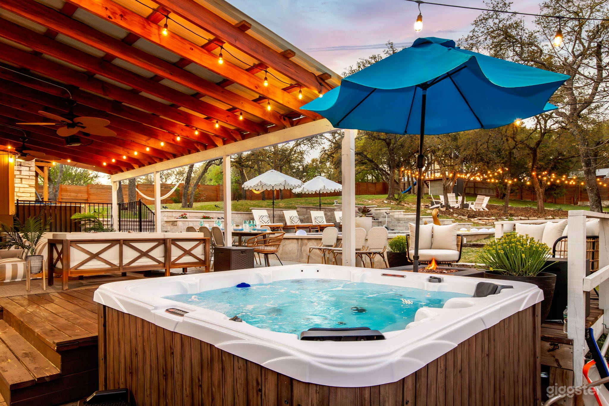 *NEW*Luxury Gem/Heated Pool/Hot Tub/Movie Theater Photo 1