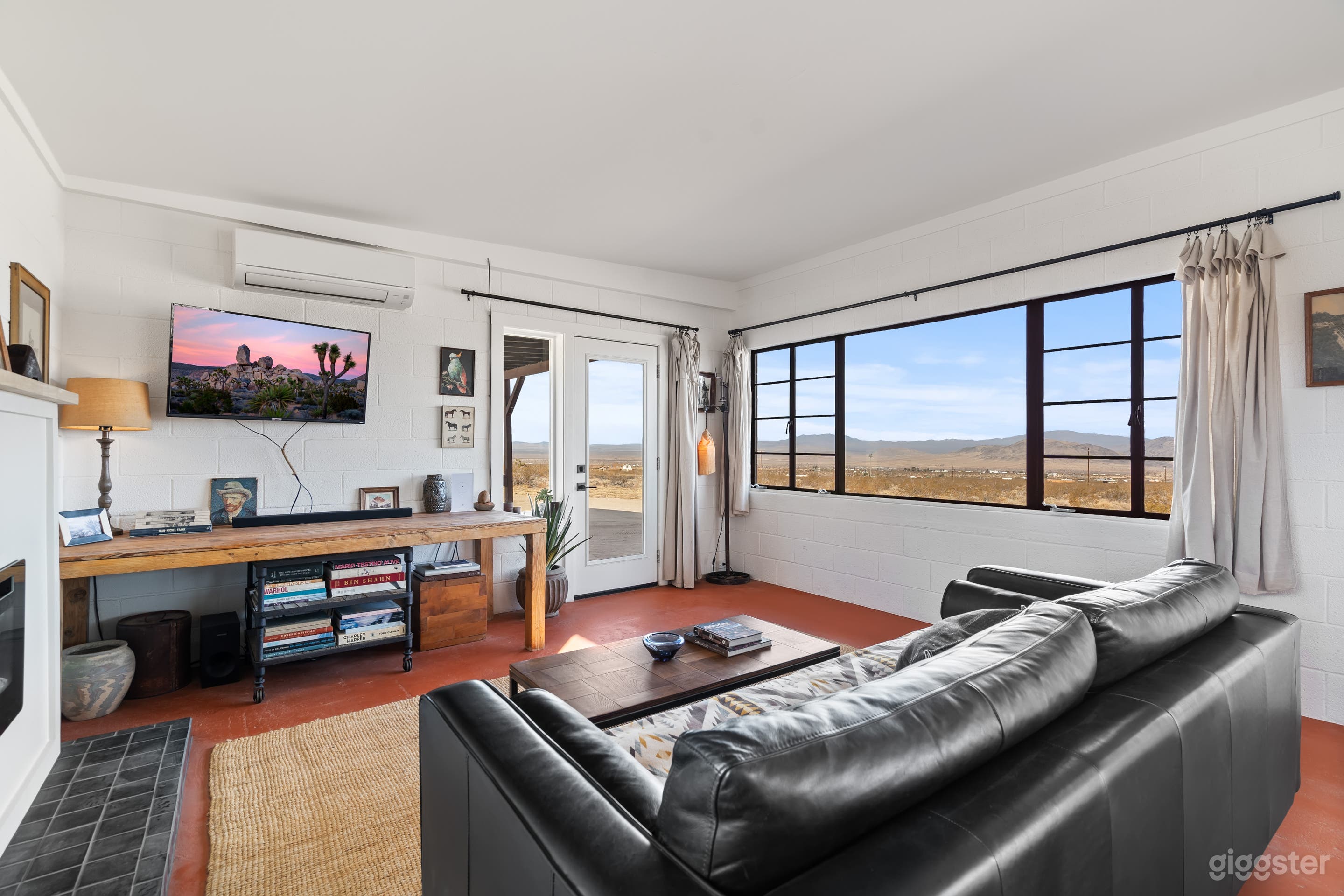 Mid Century Joshua Tree Homestead 5 Acre Ranch Photo 3