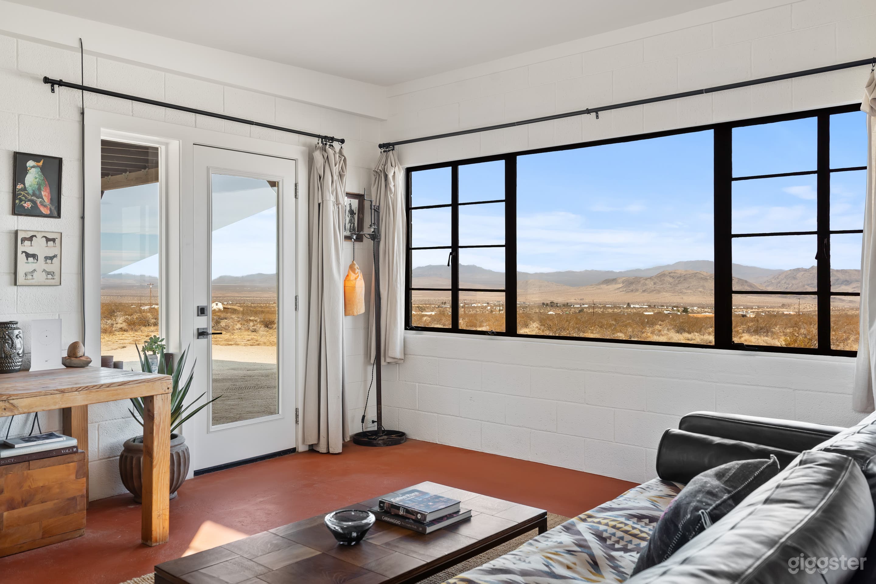 Mid Century Joshua Tree Homestead 5 Acre Ranch Photo 2