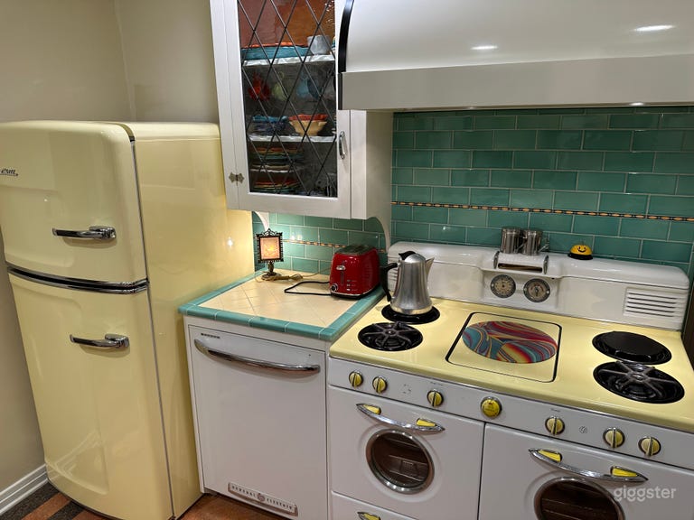  Storybook Fairy Tale Castle Eagle Rock Glassell Pk 