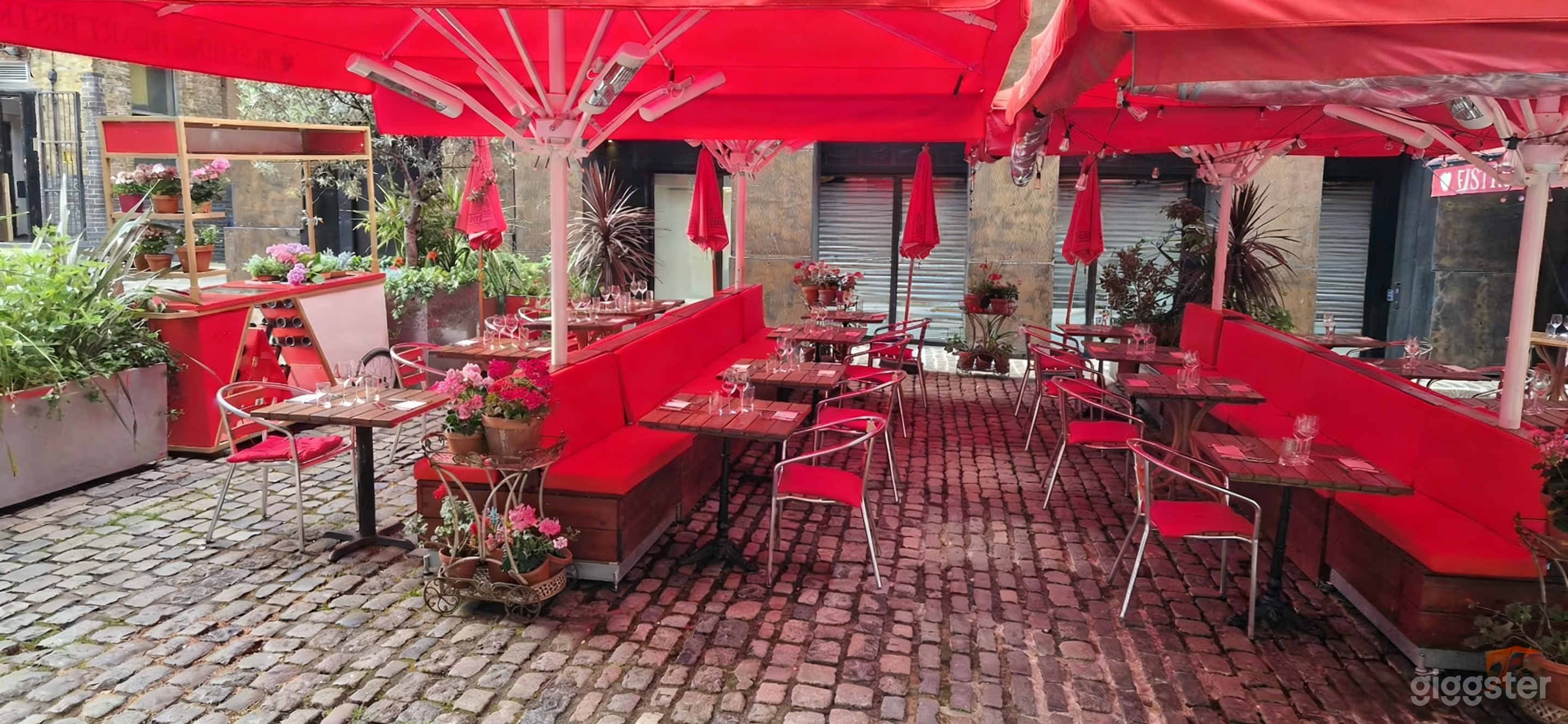 The Terrace Photo 3