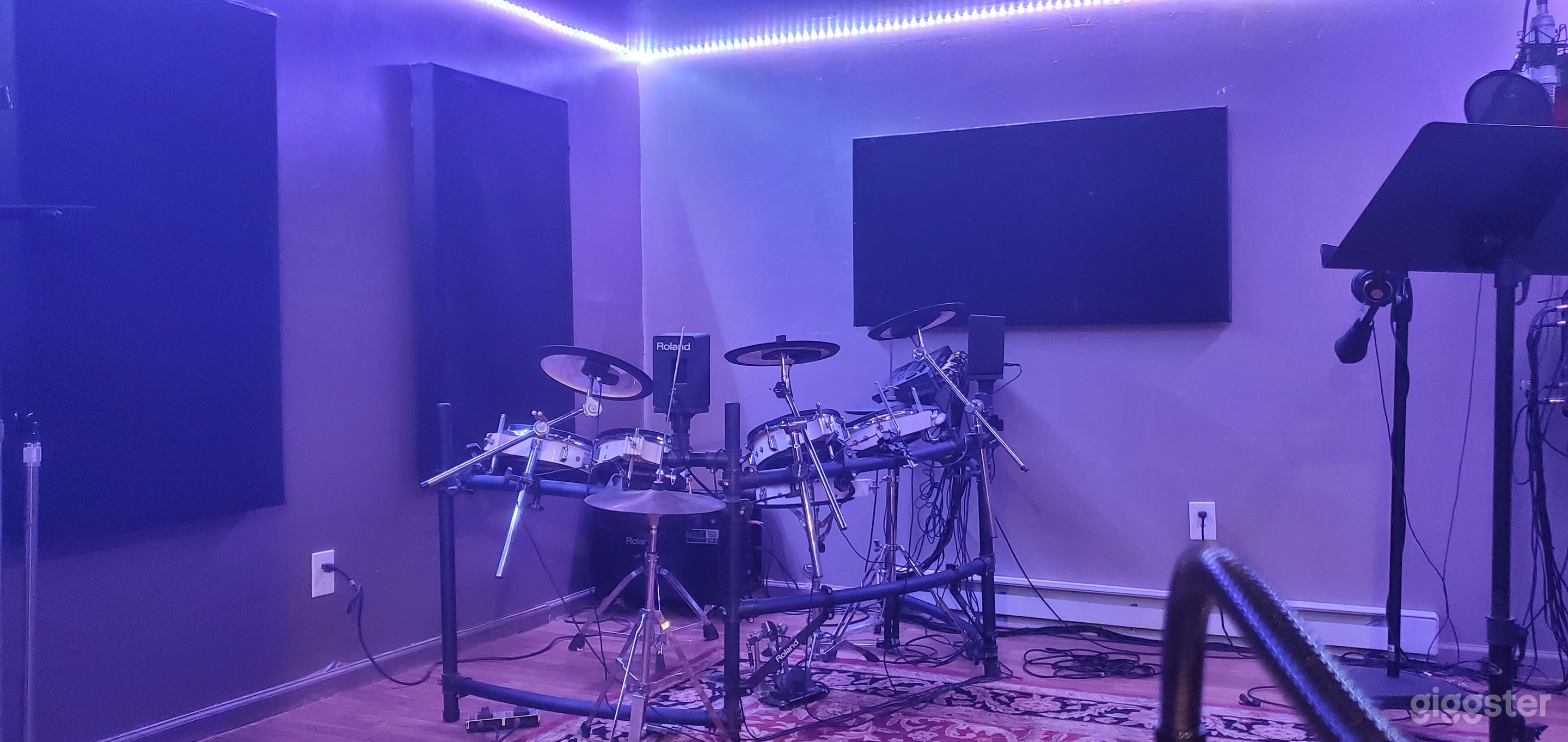 Quad Production Content Studio for Creatives Photo 4