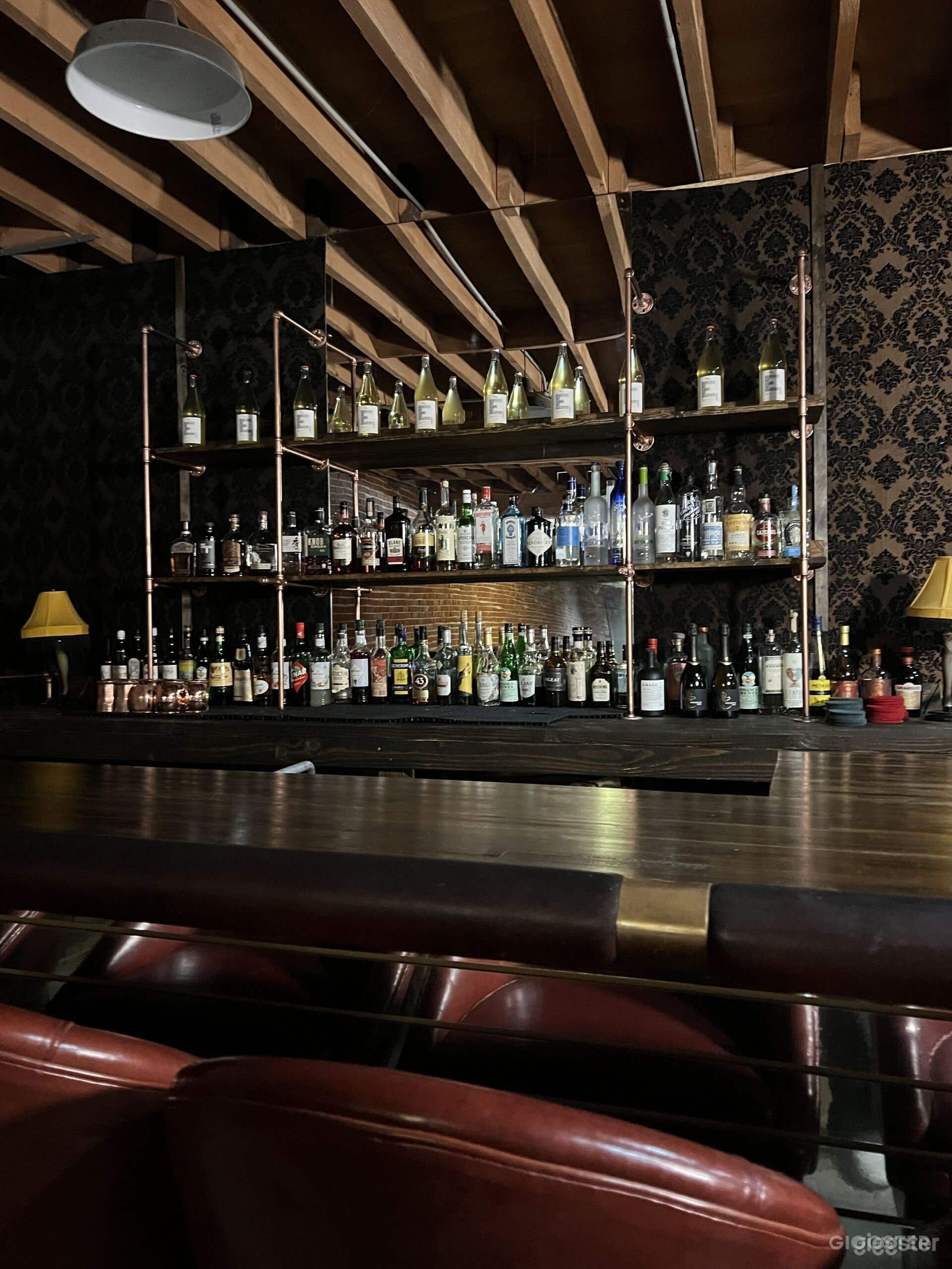 Cool Dive Bar & Restaurant Photo 4