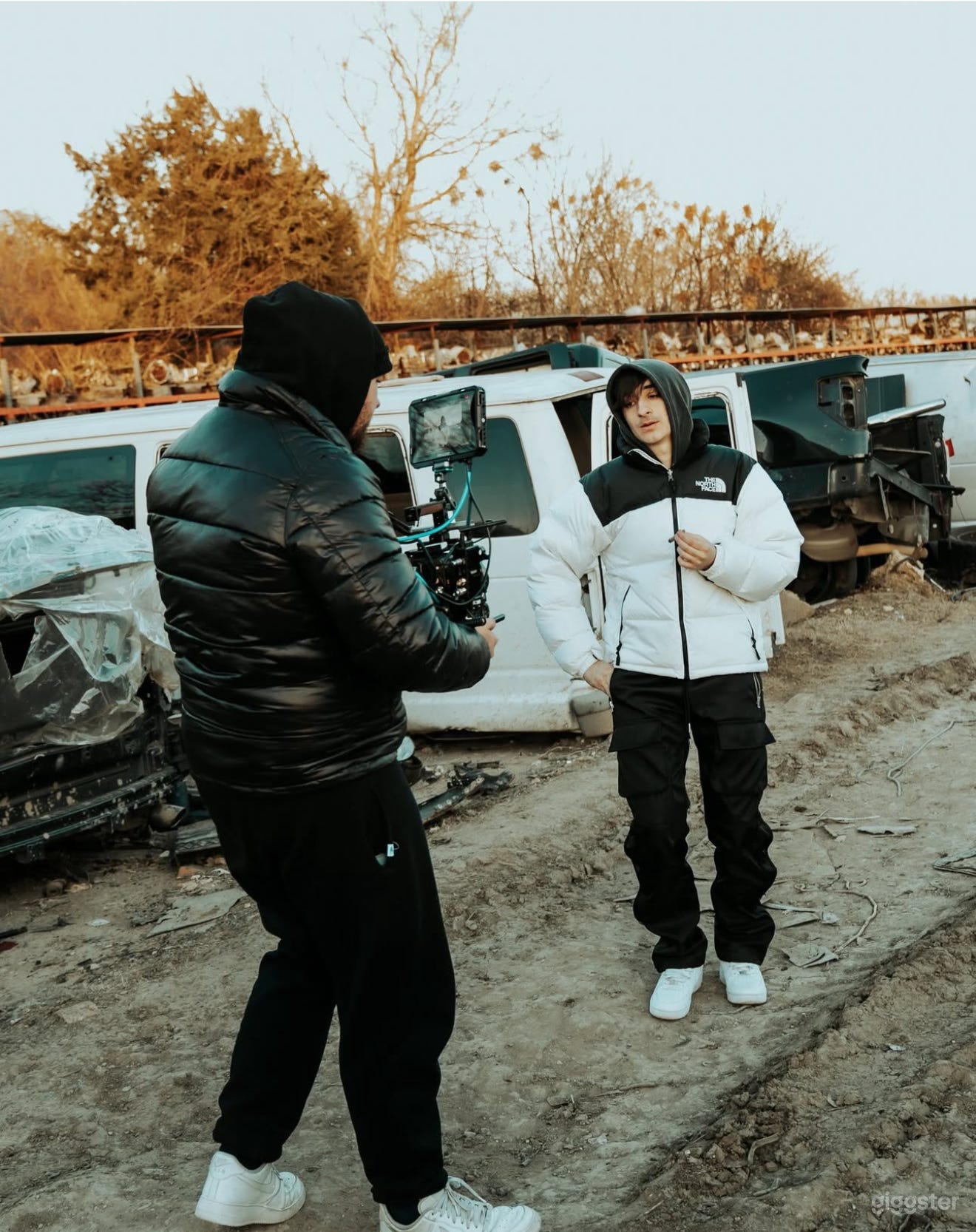 Visual Junkyard for Music and Videos Photo 1