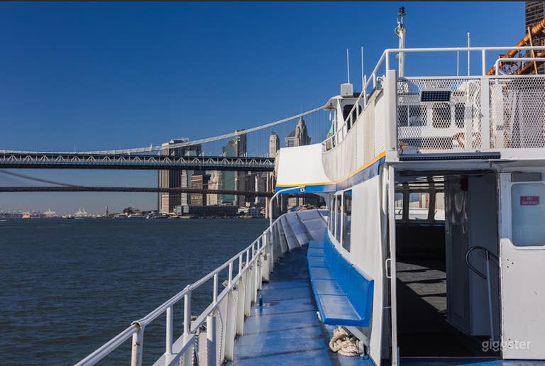  Luxury Multi-Deck Event Yacht 