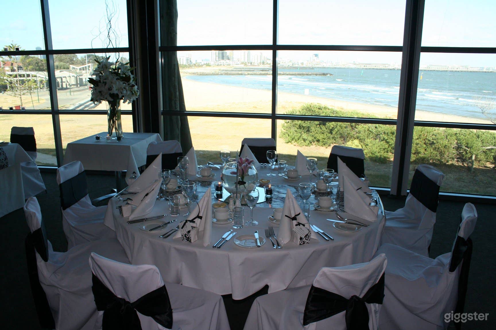 Ian Potter Room Photo 4