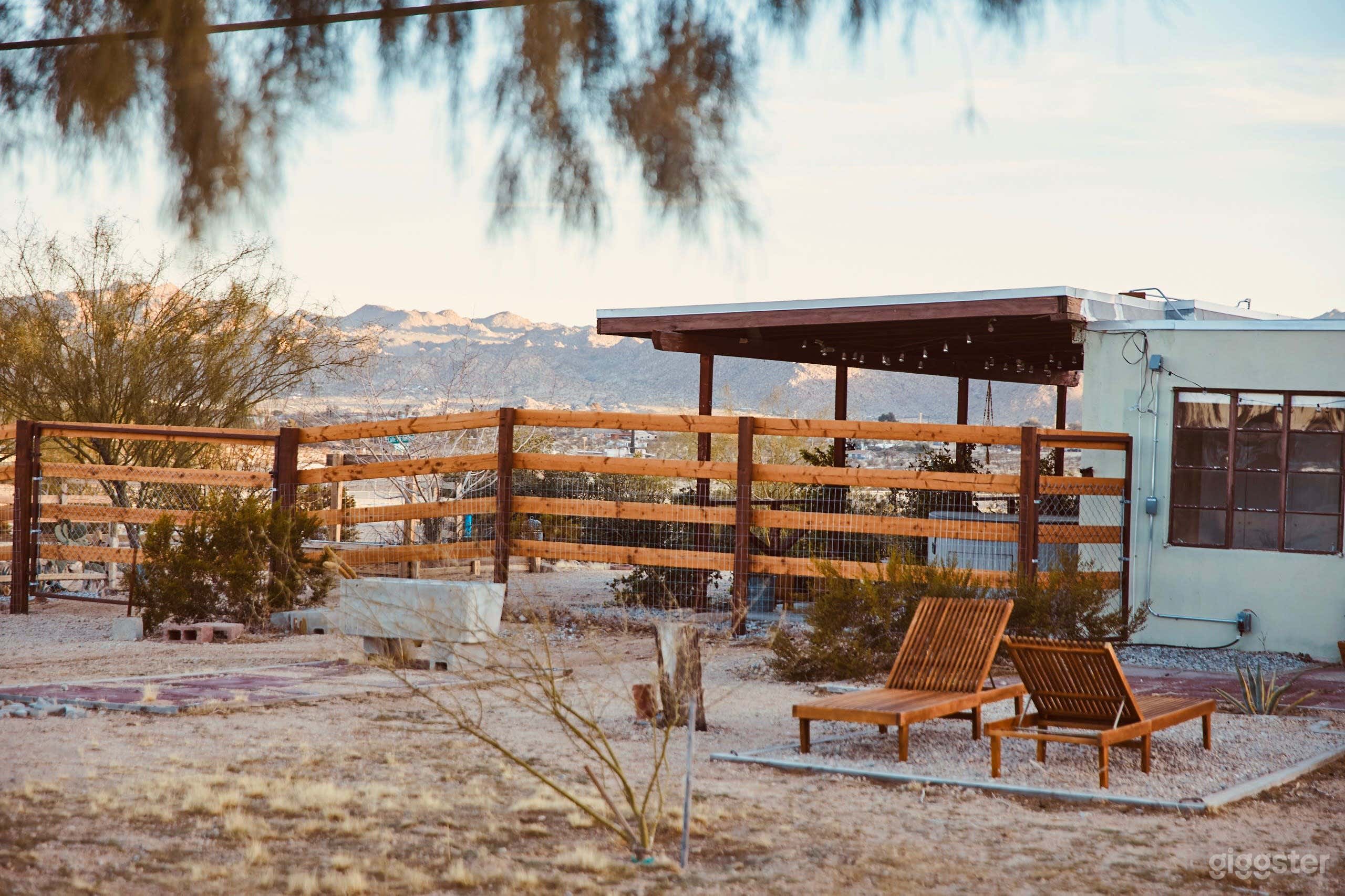 1953 Mid-Century Ranch Brick Cabin w/ Desert Views Photo 4